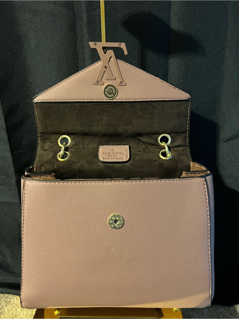 Louis Vuitton Pink Monogram Envelope Satchel - Picture 10 of 15